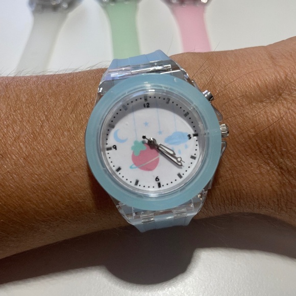 Kids Flash Luminous Quartz Wristwatches - Picture 6 of 11